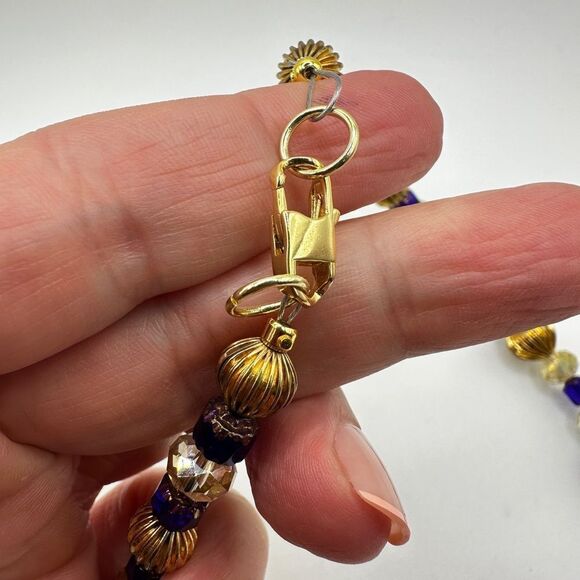 21" of all Glass, faceted crystal and gold accent beads necklace! - Picture 7 of 14